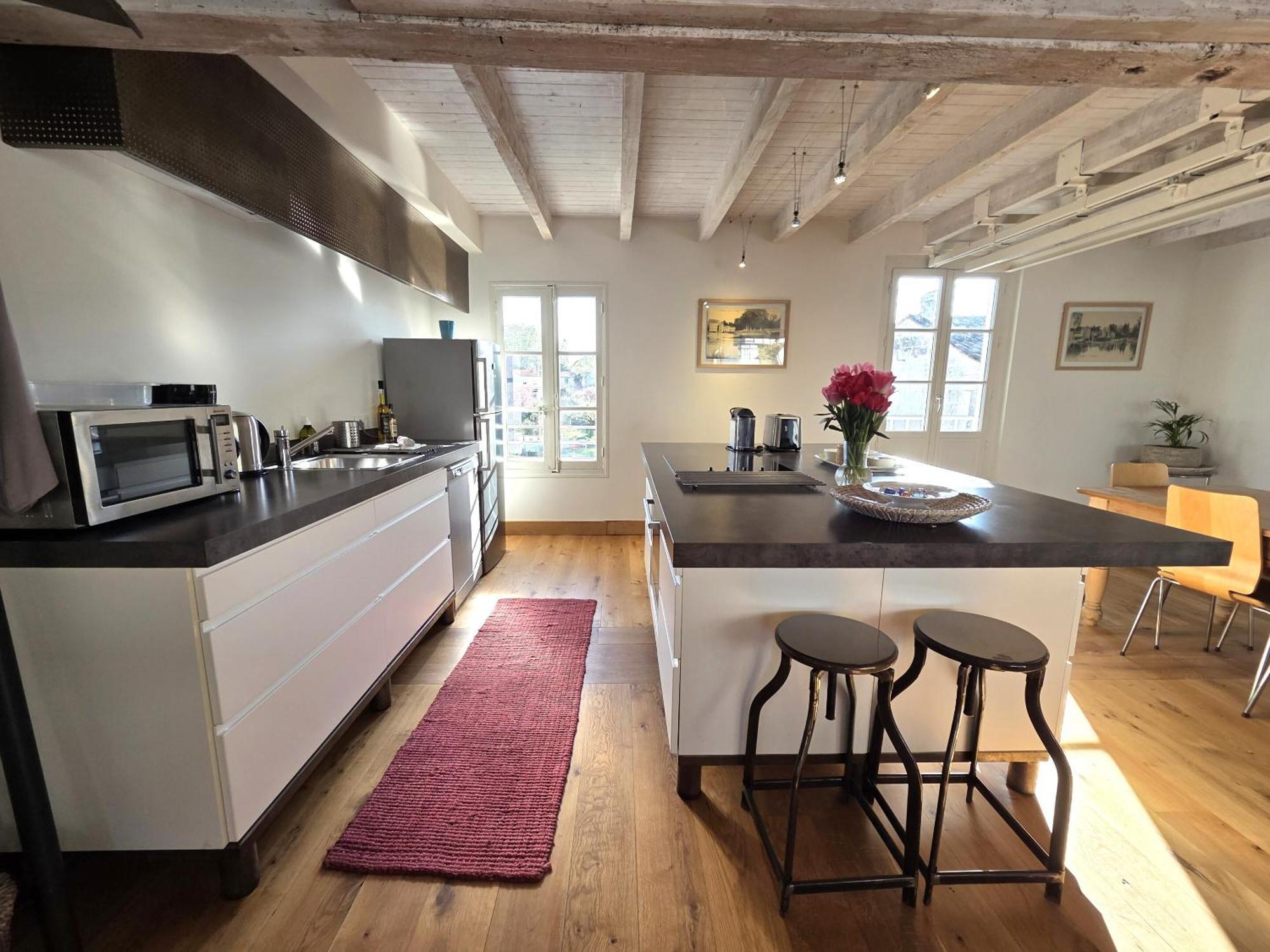 Апартаменты Quai 3 Loft Moderne Et Lumineux Les Pieds Dans L'Eau Жарнак Экстерьер фото